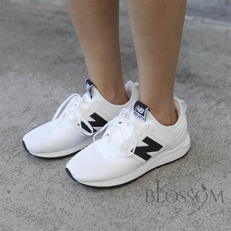 New Balance 247 Classic 白黑LOGO 孔孝真男女運動鞋| 蝦皮購物