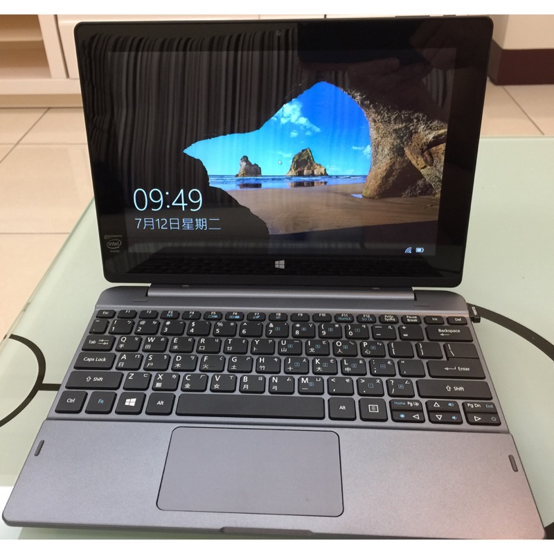 Acer One 10 S1002-148P 平板筆電