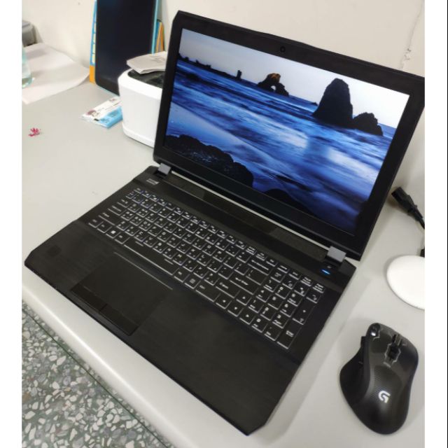 喜傑獅 cjscope hx 550 電競筆電 i7-7700hq gtx1070 16g記憶體