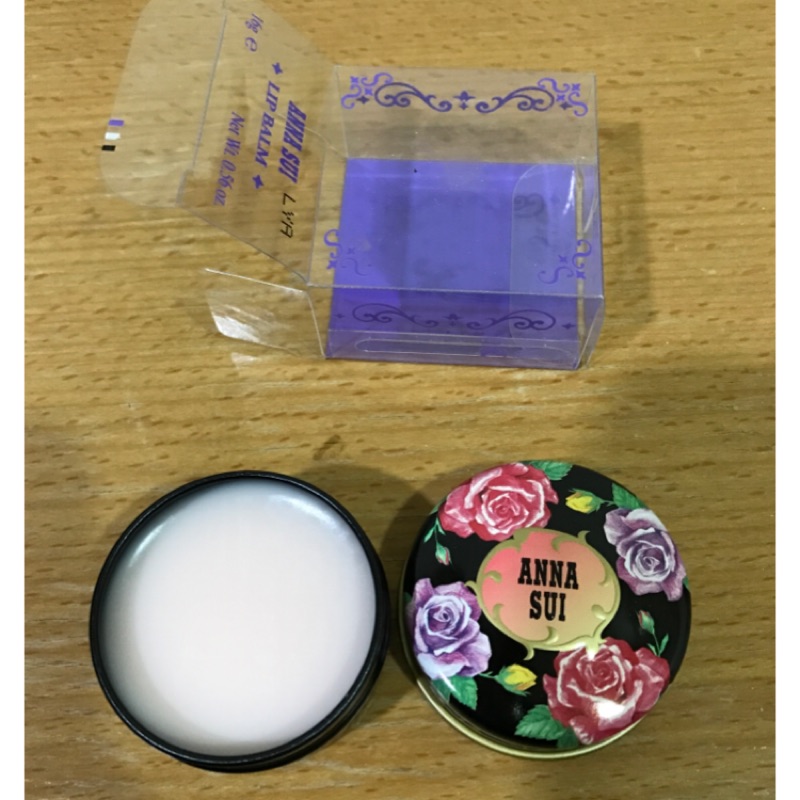 Anna sui 護唇膏