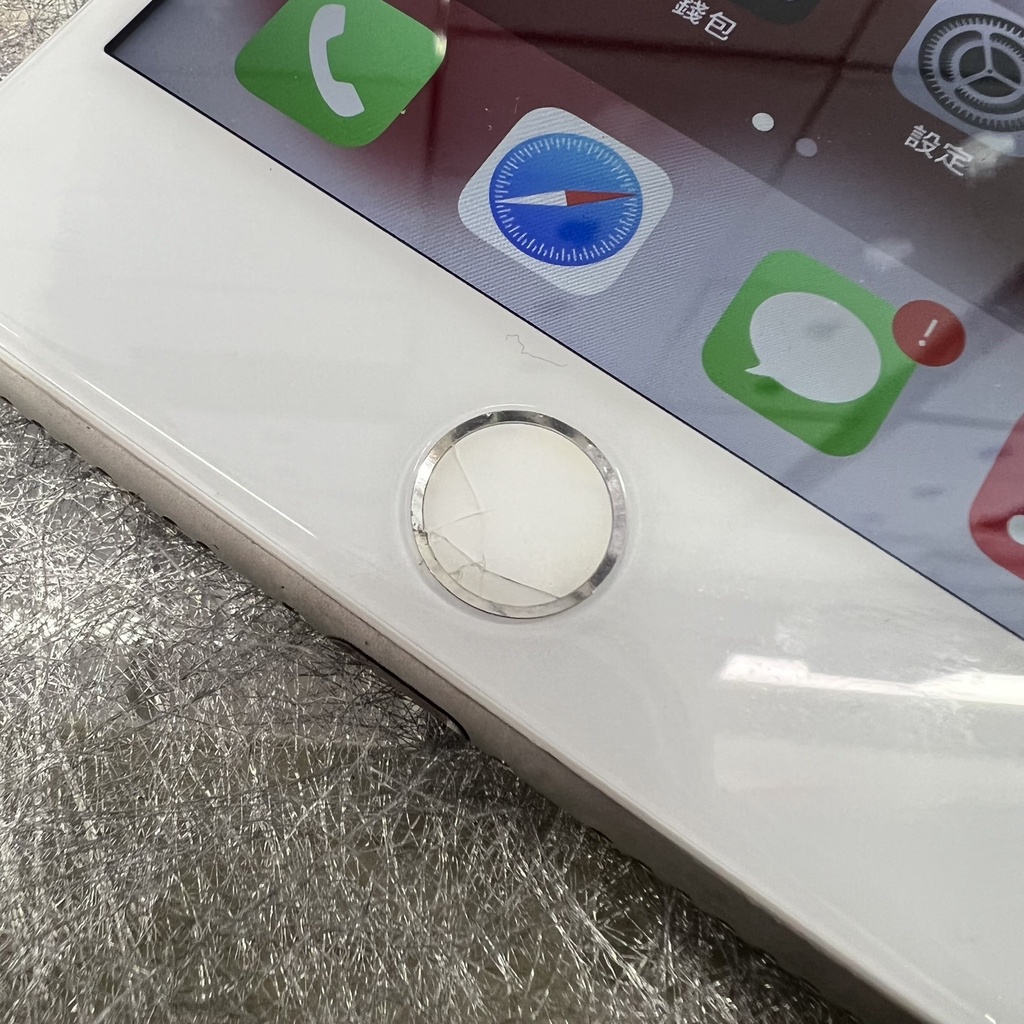 【詳內文】出清 iPhone 8 Plus 銀色 256G 5.5吋 蘋果 Apple 瑕疵品 二手機 台北 5335