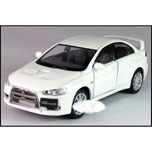 EVOLUTION 三菱 EVO 十代白色 模型車 迴力車 1:36