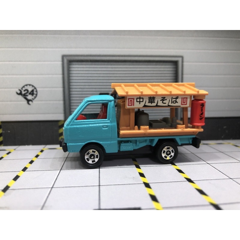 tomica 日本製suzuki carry no.31淺藍色（螺絲底盤）