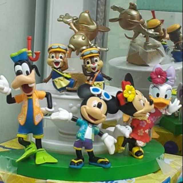 👍迪士尼 wcf 夏日風情 WCF 米奇 米妮 高飛 唐老鴨 黛絲 奇奇蒂蒂 公仔 收藏 人物 擺飾 蛋糕裝飾