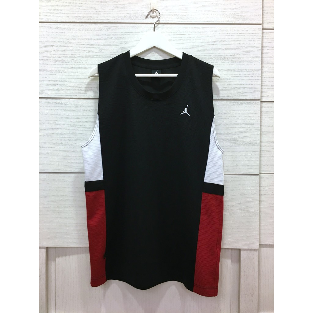 自售 二手 九成新 Jordan 黑白紅 M號 籃球衣 運動背心 網眼 NIKE 無袖上衣 jumpman 小logo