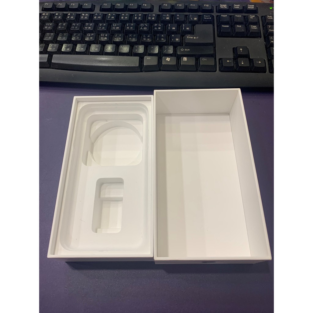 Apple Iphone Xr Iphonexr 原廠盒子二手中古非全新 蝦皮購物