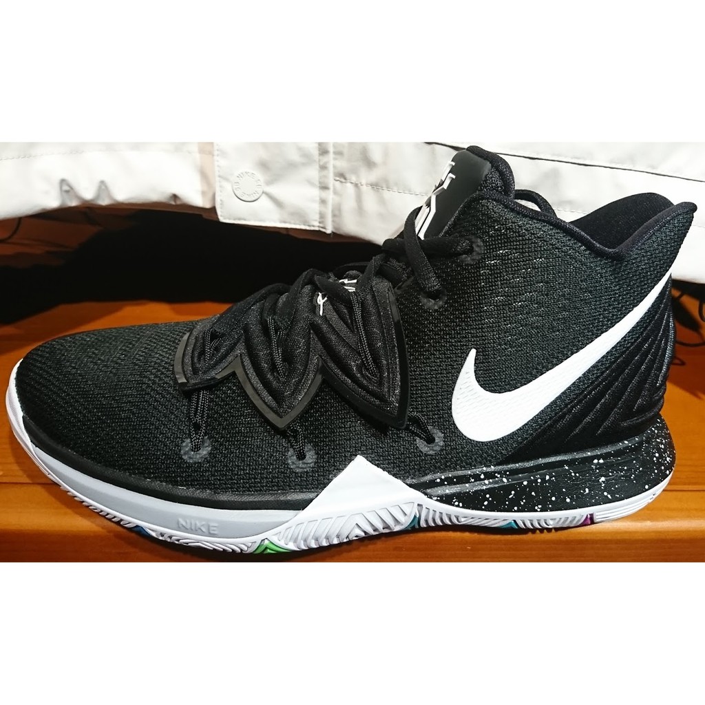 nike kyrie 5 black magic