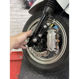 [FIDDLE 125 150 158 輻射卡座]226mm 260MM 碟盤 CNC brembo AK550輻射卡鉗