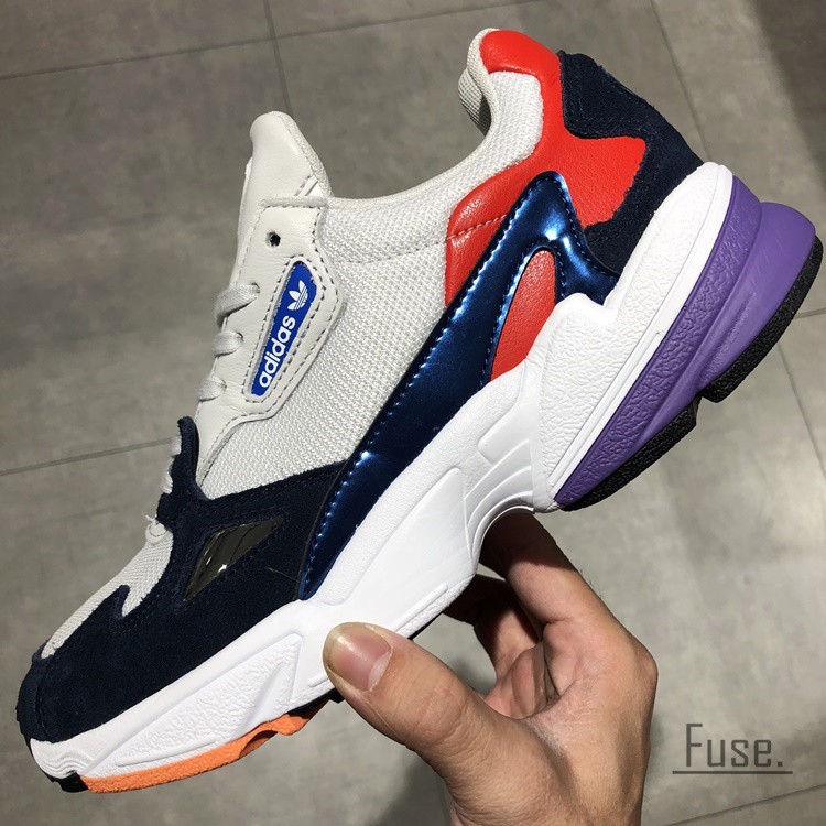 adidas originals falcon w cg6246