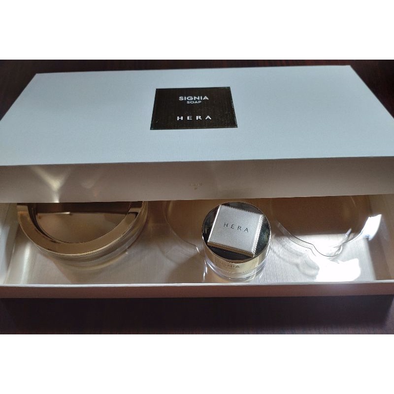Hera signia水仙花空禮盒、皂盤、空瓶