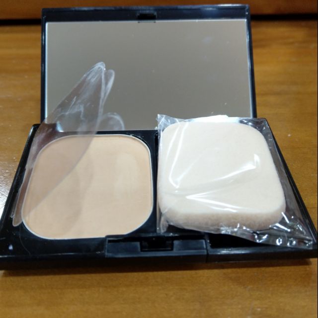 【正品】佳麗寶光透裸肌保濕粉餅OCC+盒
