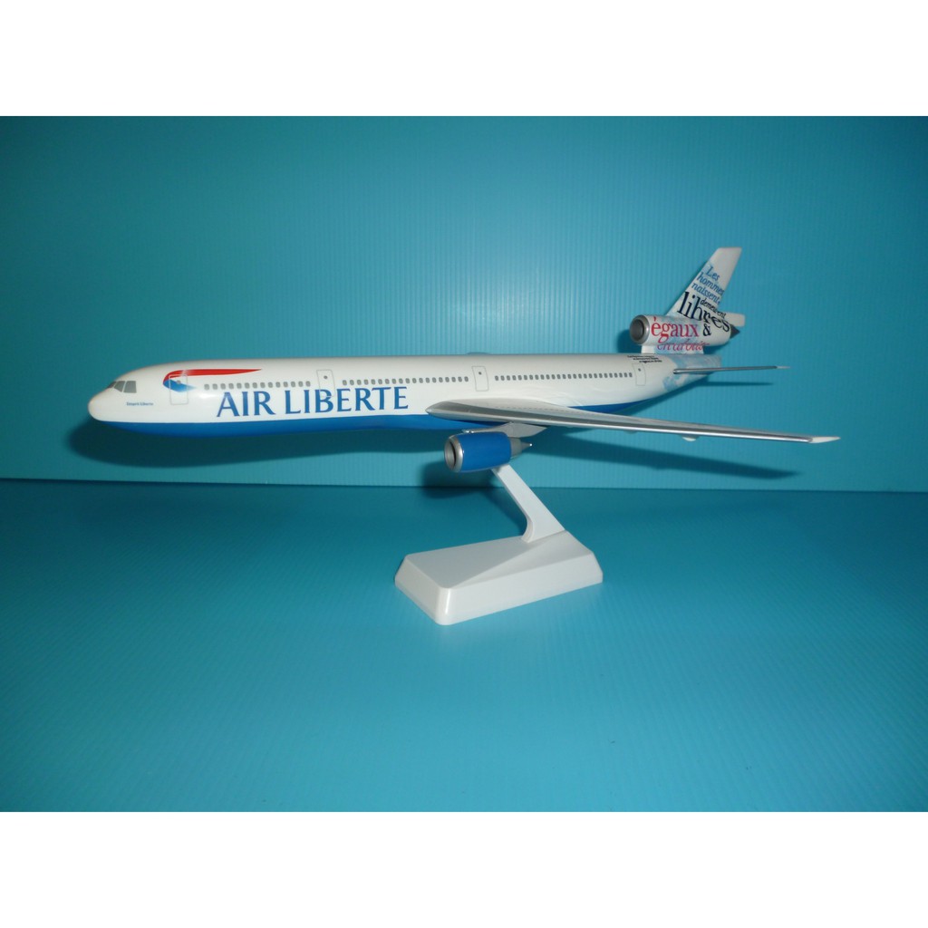 珍上飛— 模型飛機  :DC-10 (1:200)AIR LIBERTB(編號:DC1019)