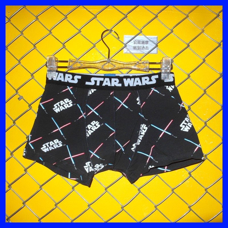 「Starwars Star Wars 星際大戰 光劍 內褲 / 四角褲 @公雞漢堡」