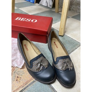 二手鞋/BESO深藍低跟流蘇鞋