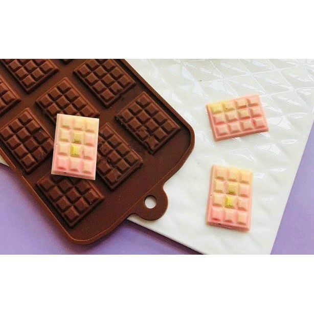 [ 便宜賣 ]  12連巧克力磚-巧克力模具-矽膠模具-果凍模-巧克力模型-冰塊模型-手工皂模-製冰盒-餅乾模