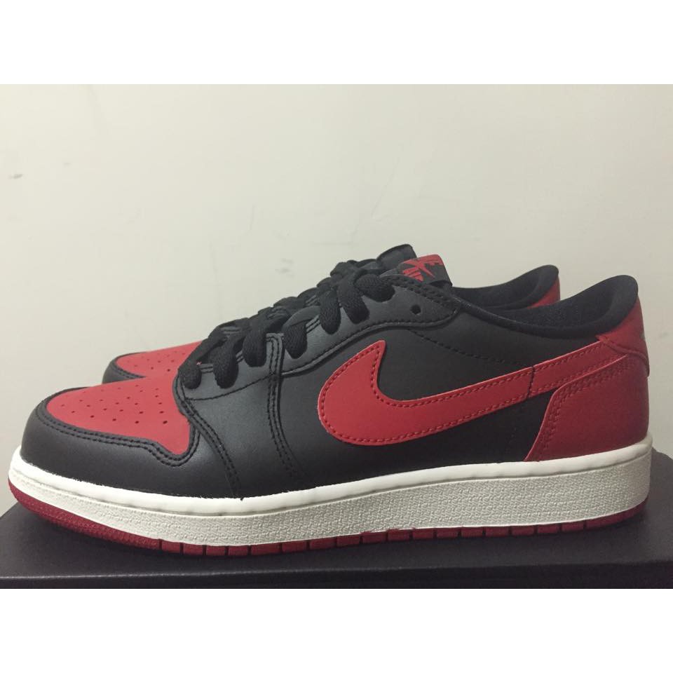 nike air jordan 1 retro low