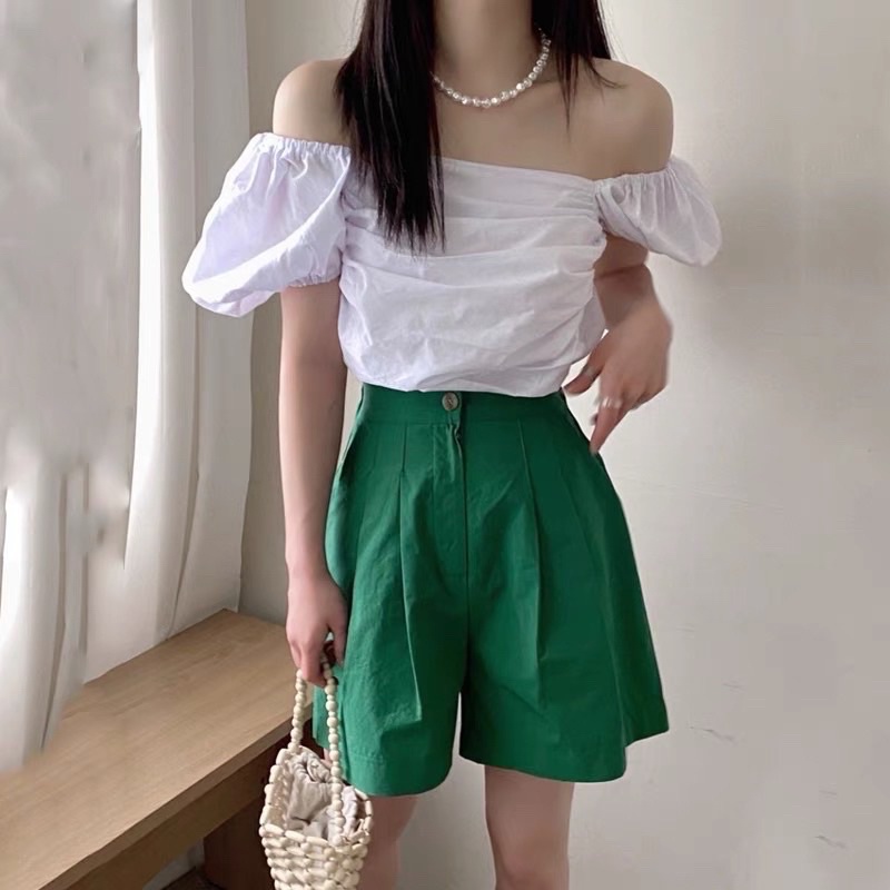 [套裝］韓版🇰🇷泡泡袖一字領上衣+綠色短褲