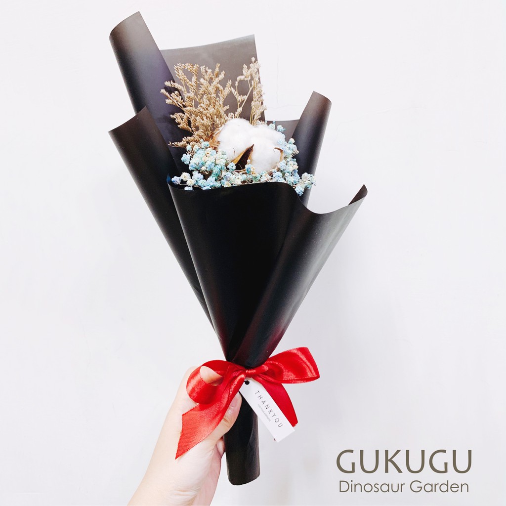Gukugu 乾燥花畢業花束授袍花束母親節禮物室內擺飾質感黑 文青必備 蝦皮購物