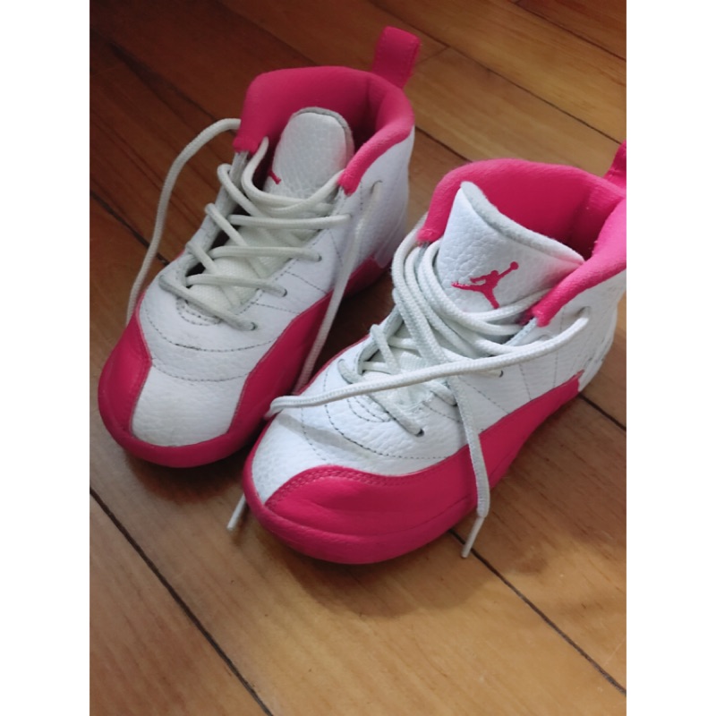 Air Jordan 12代 情人節 童鞋