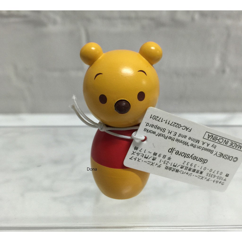 🌸Dona代購🌸現貨 日本迪士尼store限定 小熊維尼無辜不倒翁保齡球瓶 小擺飾/小公仔(木頭製) R23 2405