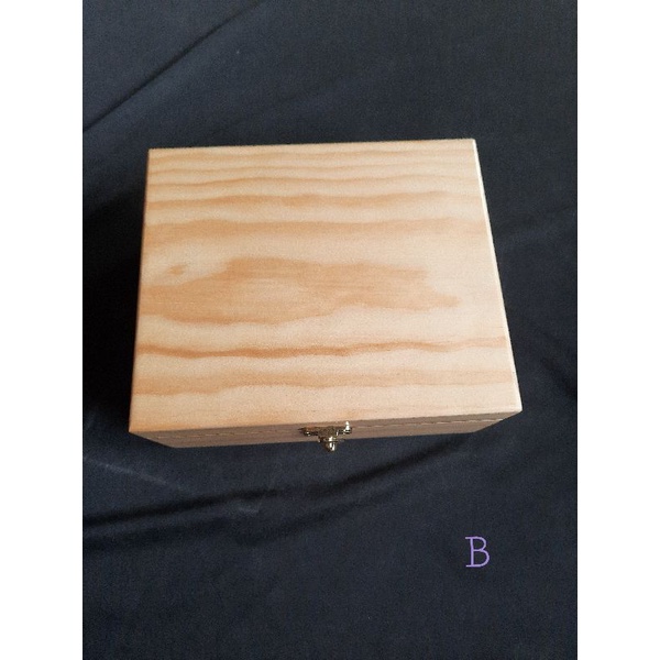 多桑原木傢飾～30格松木精油木盒～15ml