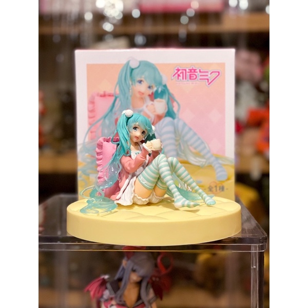 正版 景品 TAITO 初音ミク 初音未來 MIKU 私服ver.