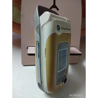 A1懷舊收藏手機/2005年馬來西亞SONY ERICSSON附《原廠殼+原廠按鍵<原廠電池膨脹可過電不能開機>未測試