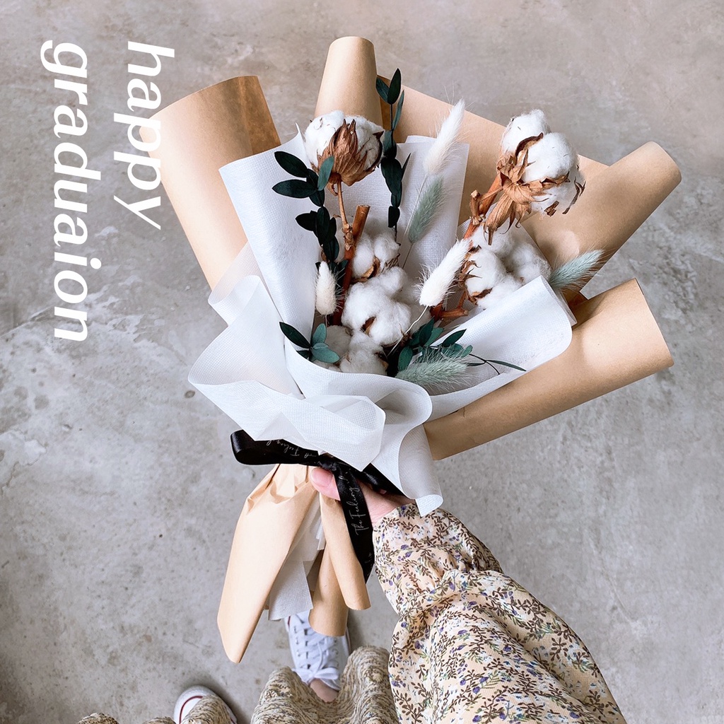 文青系棉花乾燥花束 2款鬼怪畢業花束棉花花束畢業季畢業向日葵花束乾燥花乾燥小花束拍照小物情感販賣所 蝦皮購物