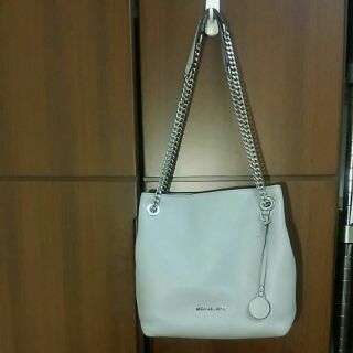 MK 托特包 (可肩背或側背) Michael Kors Jet Set Chain Tote Bag