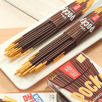 #日本零食#【現貨】固力果 pocky 極細巧克力棒 巧克力棒 超細巧克力棒 巧克力餅ㄤ【異國零嘴輕鬆Buy】