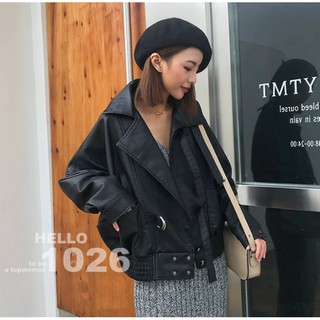 ++1026++歐美個性款 類真皮質 立領翻領騎士拉鍊夾克 大寬鬆率性男友機車外套 皮帶腰帶扣環 中長版黑色水洗皮衣