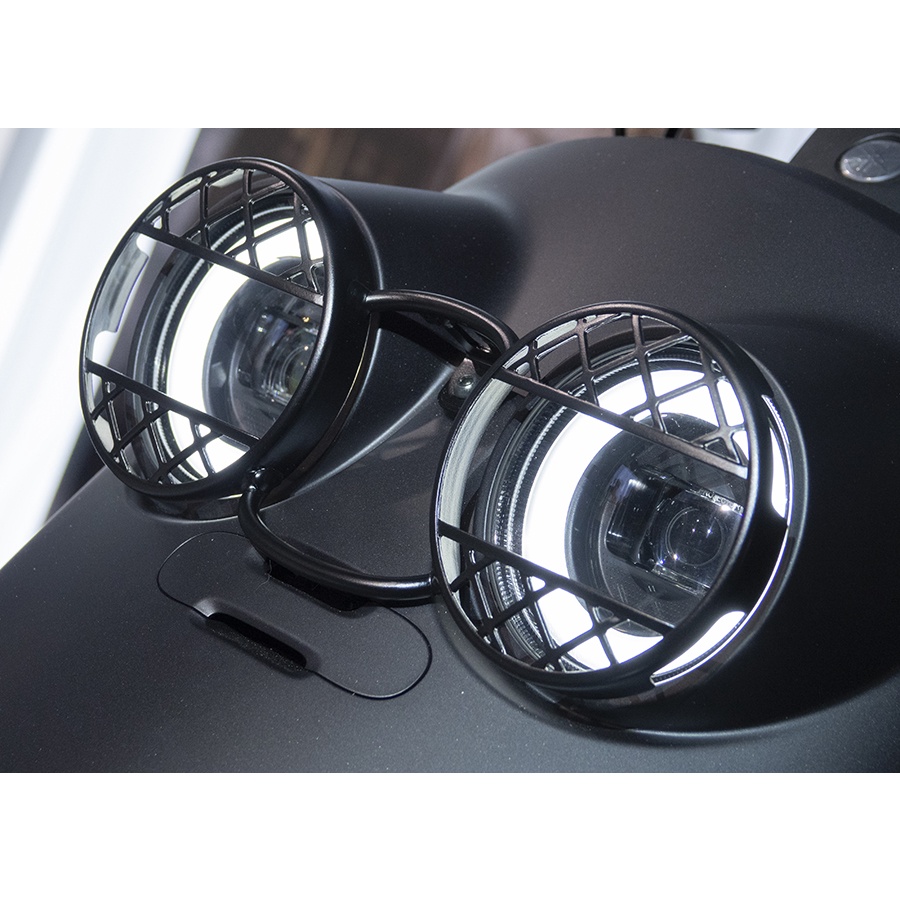 Vinoora125大燈保護框 眼鏡框 獨有的頭燈保護架增添英倫質感外框時尚小小兵