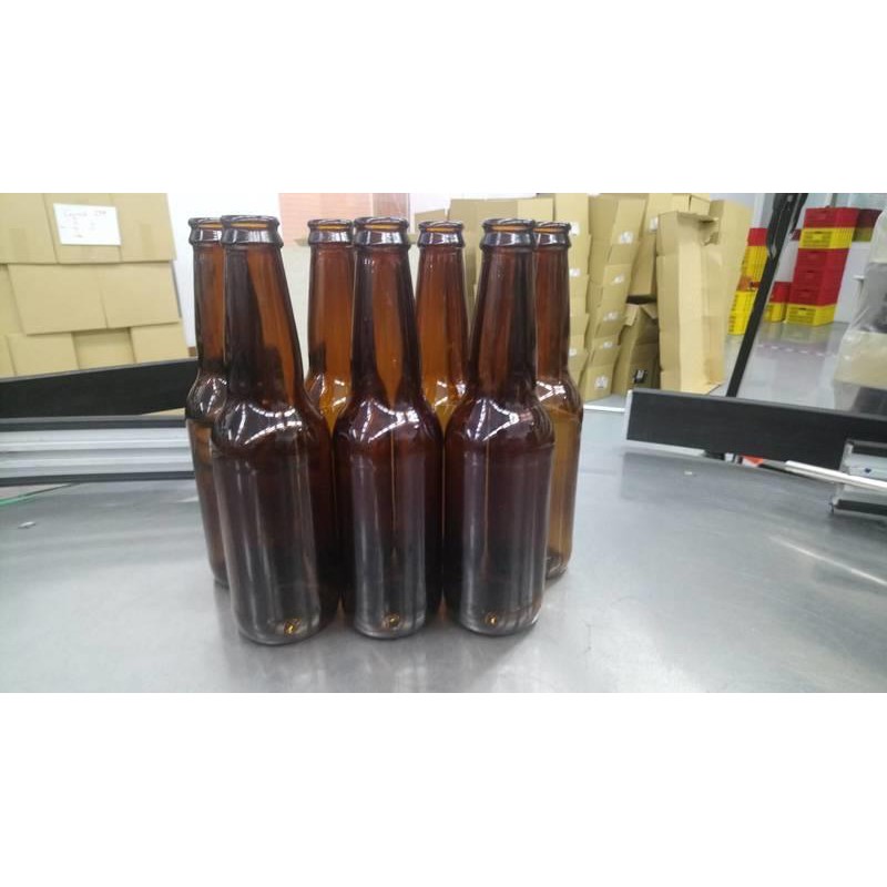 精釀啤酒。原料。自釀。 台灣生產褐色玻璃瓶330ml。