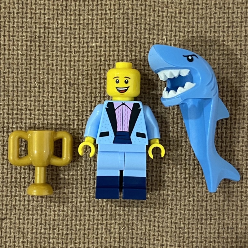 現貨 全新 人偶 樂高 LEGO 鯊魚人 獎杯🏆