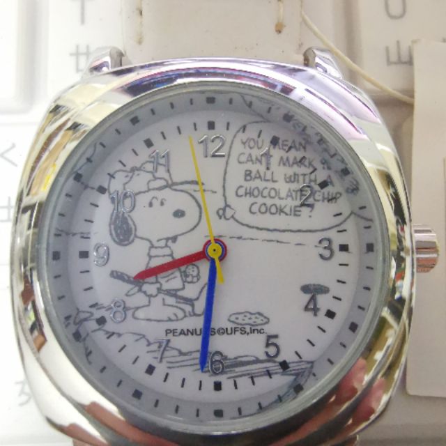 全新收藏（紙盒舊, 介意者請繞道）Snoopy史奴比手錶只有一組2019/10/3剛換電池衝評價隨便賣