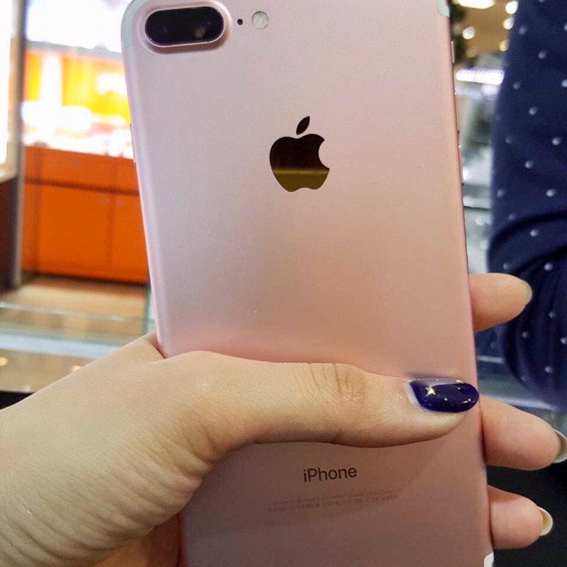 I phone 7 plus 128G 玫瑰金