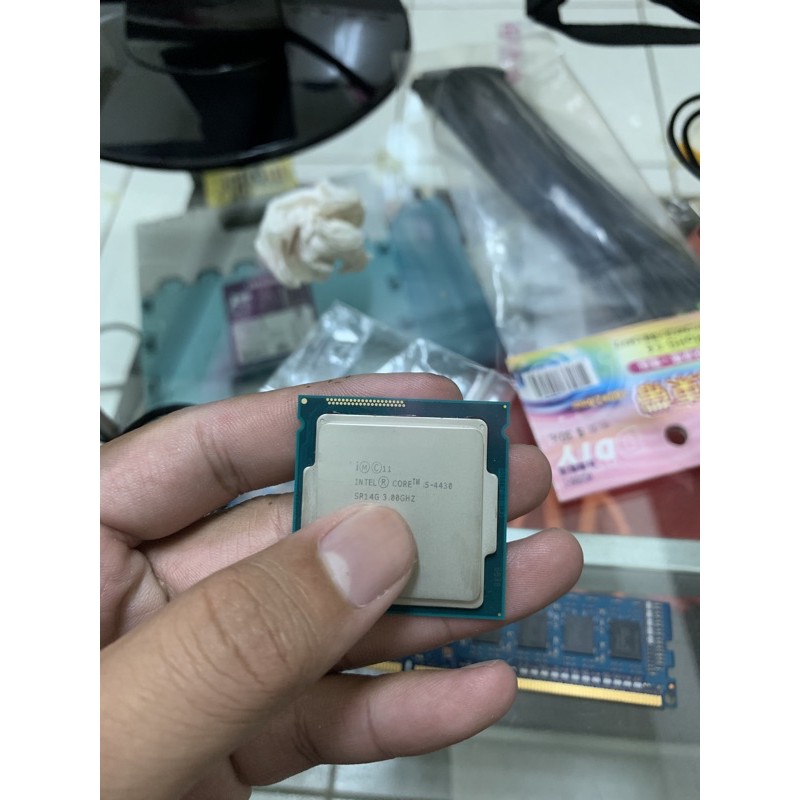 CPU i5-4430
