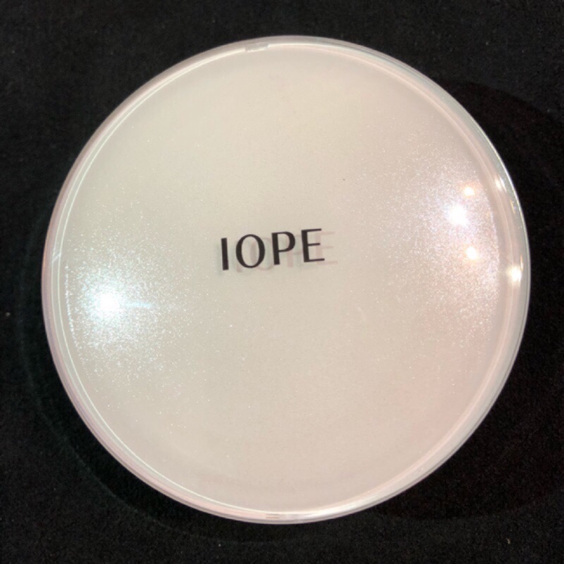IOPE氣墊粉餅- 水潤光感舒芙蕾粉凝乳XP SPF50+/PA++（全新粉蕊+二手粉盒）#C23