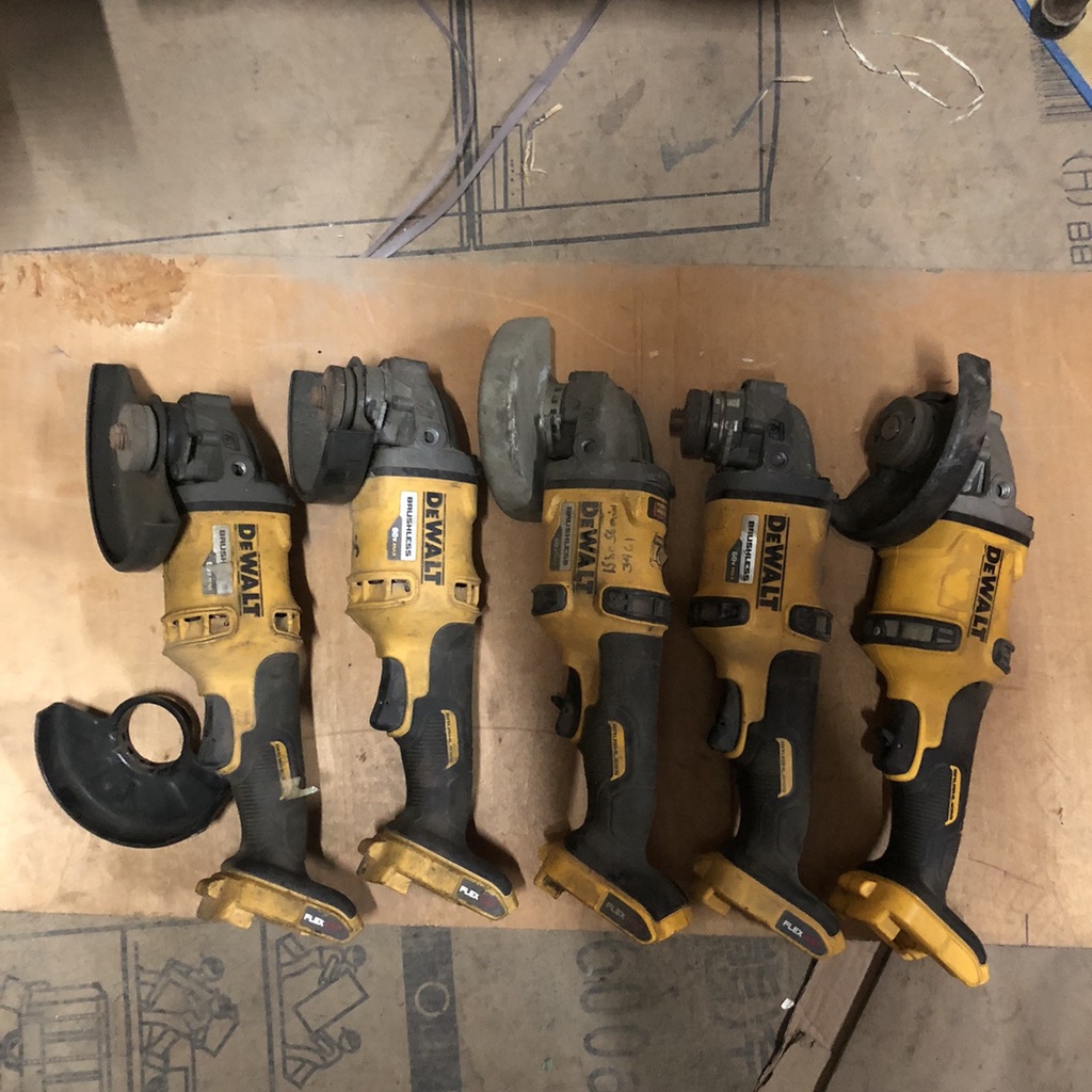 得偉 DEWALT 414砂輪機 60V 中古