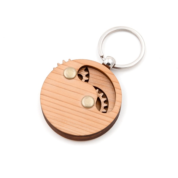 芬多森林 台灣檜木齒輪鑰匙圈 附發票 木作吊飾 客製鑰匙圈 隨時與您旋轉互動的舒壓小物 可接受您的雷射雕刻客製簡單圖