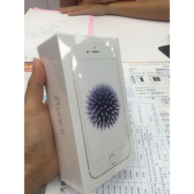 全新一年保固 iPhone 6 32G 金色 2017年版本