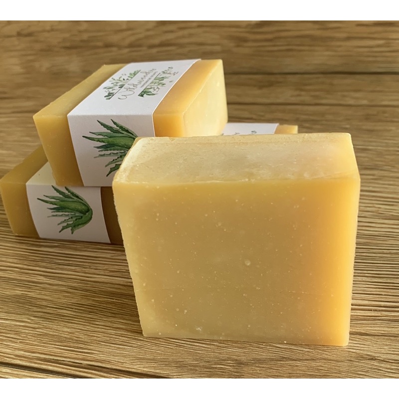 蘆薈冷製皂100%蘆薈汁 冷製手工皂 手工香皂 無動物成分（純素）手工肥皂