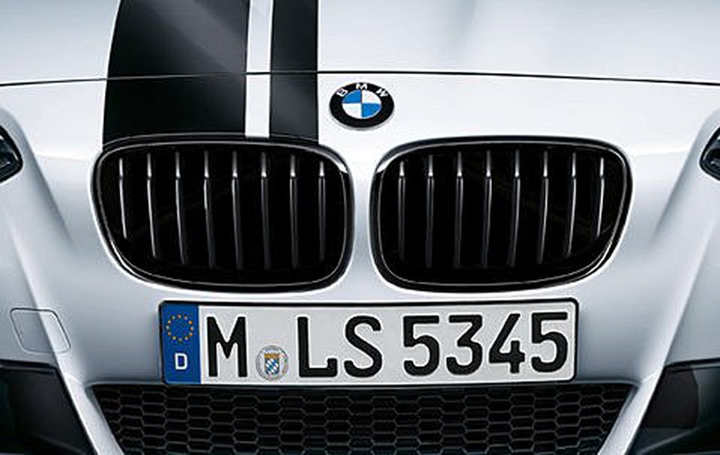 ☆阿勳汽車零件☆~正BMW PERFORMANCE 黑色水箱罩~F10 F11 F12 F30 F31 F32 M4 M