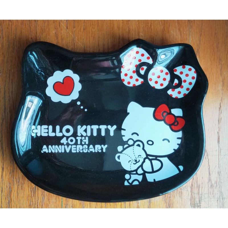 7-11 集點贈 Hello Kitty 40週年黑色盤子