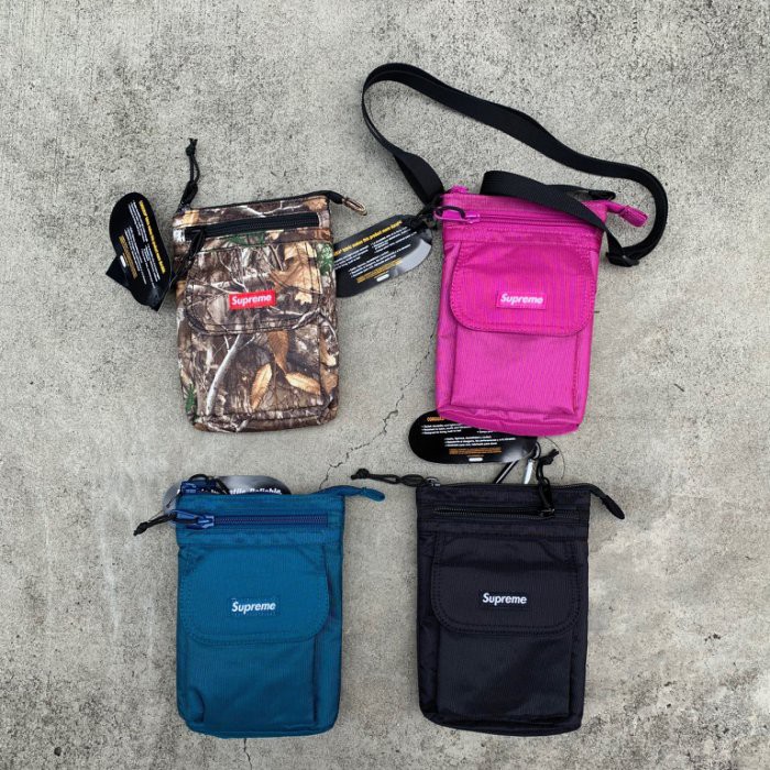 supreme 2019 shoulder bag