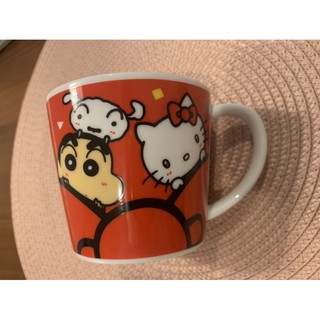 日本製蠟筆小新+Hello Kitty聯名馬克杯