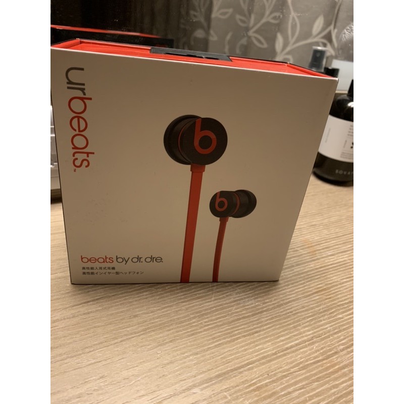 urBeats 入耳式耳機（黑紅色）