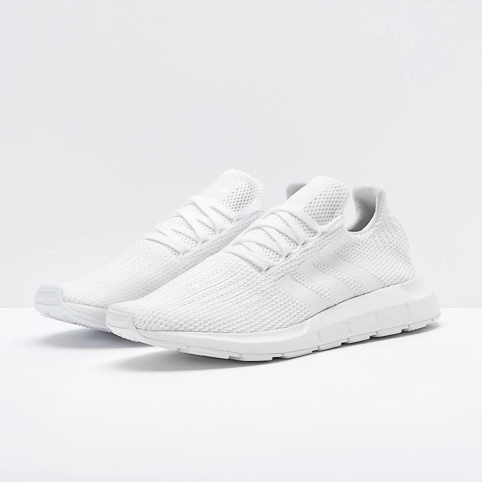 adidas swift run cloud white