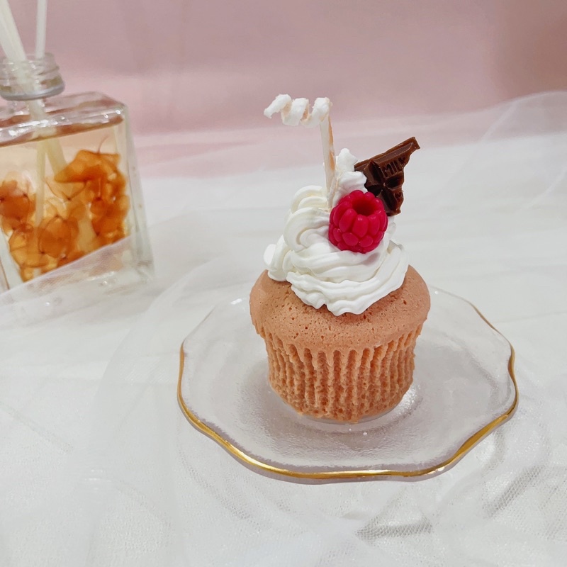手工香氛蠟燭 // 莓果巧克力杯子蛋糕