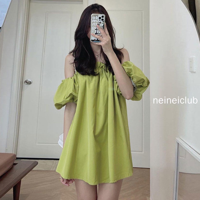 NEINEI 韓國chic夏季法式復古酪梨綠一字領露肩寬鬆燈籠袖洋裝 短裙女